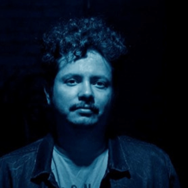 Viaje guiado a las entrañas: «El cuerpo de un escritor» de Francisco Bitar