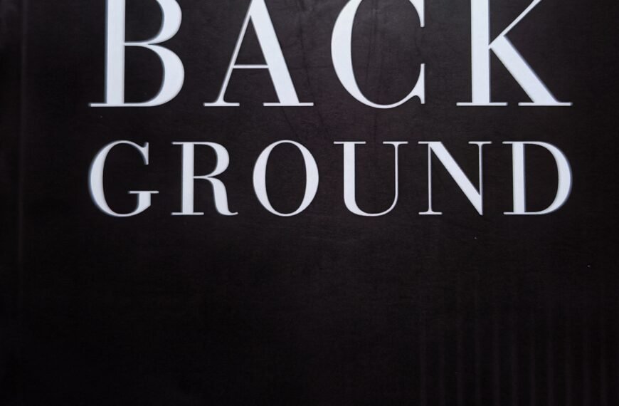 Camino, registro y palabra: «Background» de Juan Páez